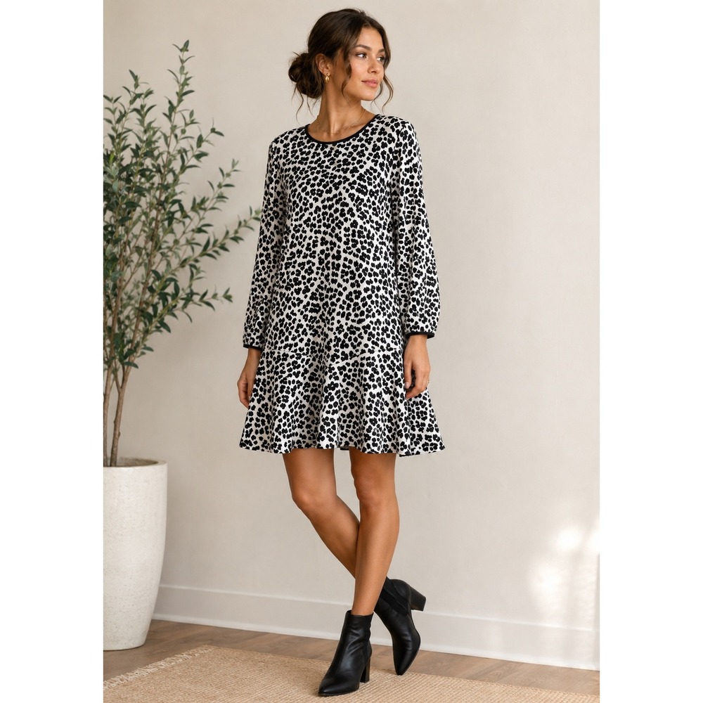 LOFT Leopard Print Long Sleeve Flounce Hem Shift Size 8 Black White Dress Modern